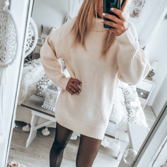 Oversized Knot Sweater Dress - Picture 2 of 5